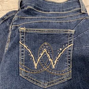 Ladie’s Wranglers